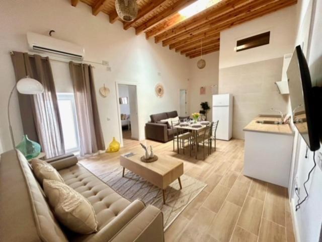 Gatu Casa Solera, Un Lugar Unico, "Preferente Para Mayores De 25 Anos Y Familias " 엘푸에르토데산타마리아 외부 사진