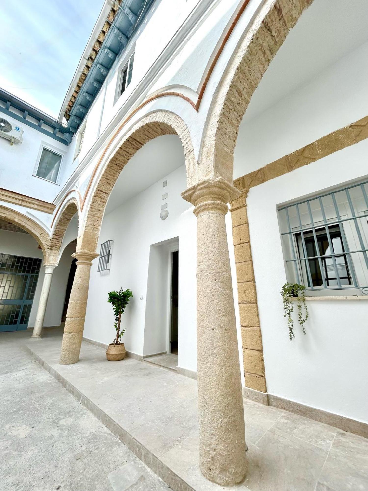 Gatu Casa Solera, Un Lugar Unico, "Preferente Para Mayores De 25 Anos Y Familias " 엘푸에르토데산타마리아 외부 사진